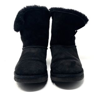 UGG Black Suede Bailey Button Boots EUC